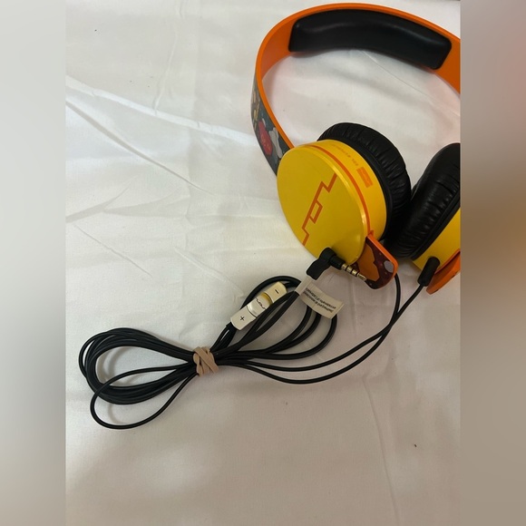 Deadmau5 Orange and Yellow Headphones - Picture 5 of 5